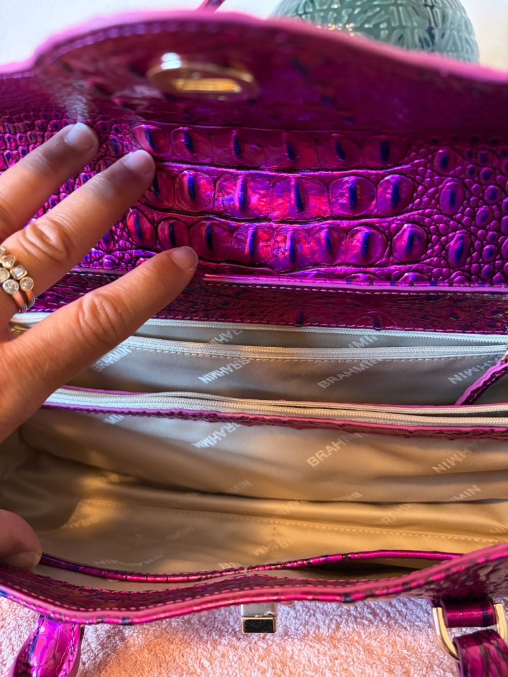 THE ULTIMATE VOLTAGE SET: Brahmin Dayan Satchel + NWT Wallet - Picture 8 of 8